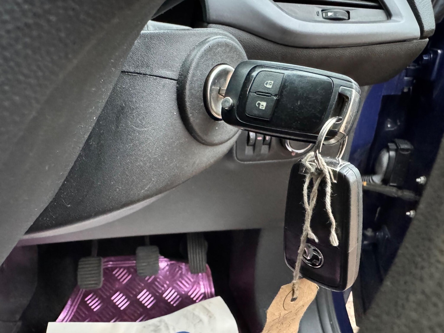 Used Vauxhall Corsa for sale - 76995383: Photo 25