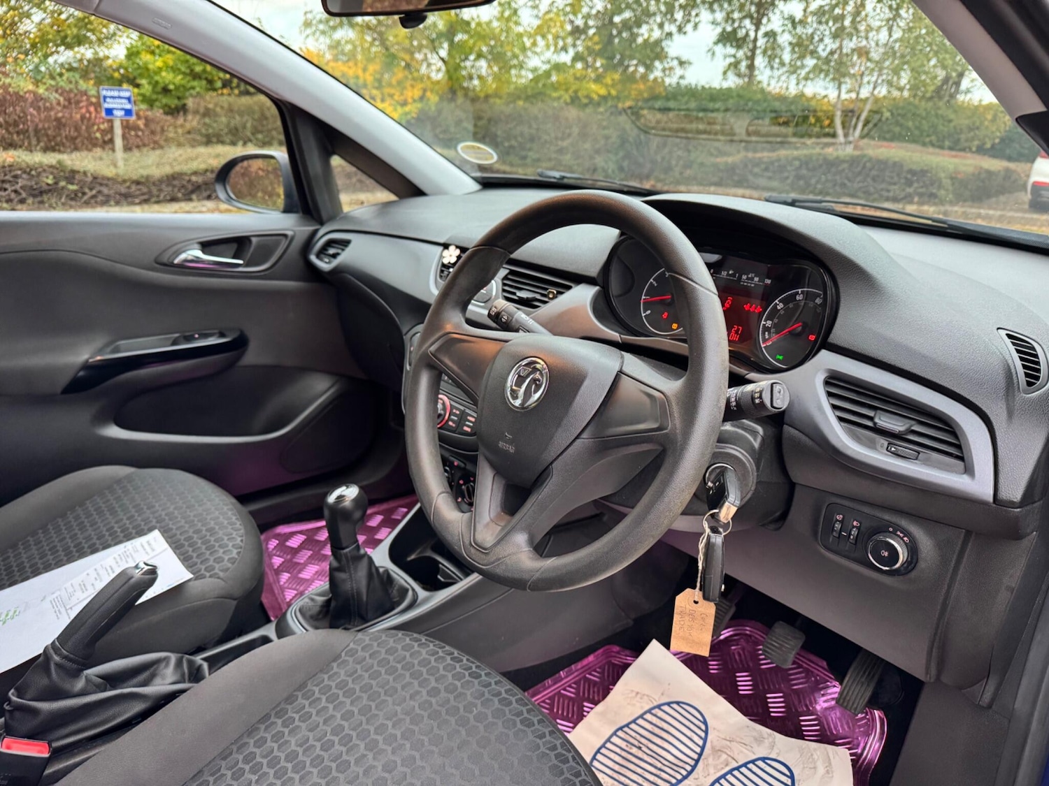 Used Vauxhall Corsa for sale - 76995383: Photo 3