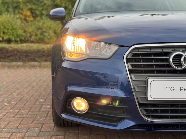 Used Audi A1 2013 for sale - 75707624: Photo 23