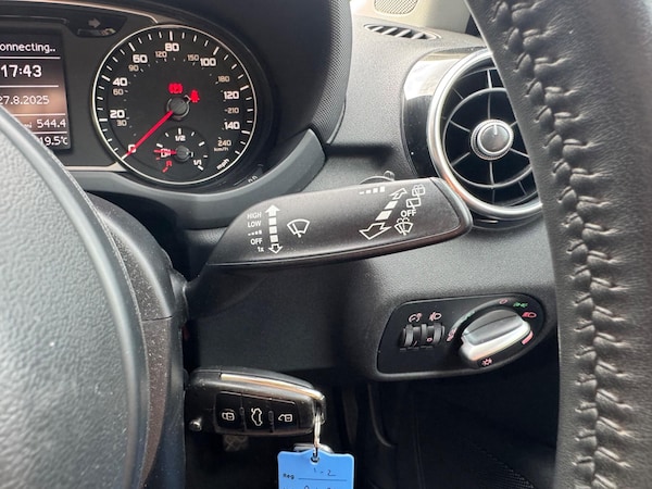 Used Audi A1 2013 for sale - 75707624: Photo 44