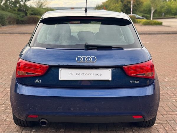 Used Audi A1 2013 for sale - 75707624: Photo 8