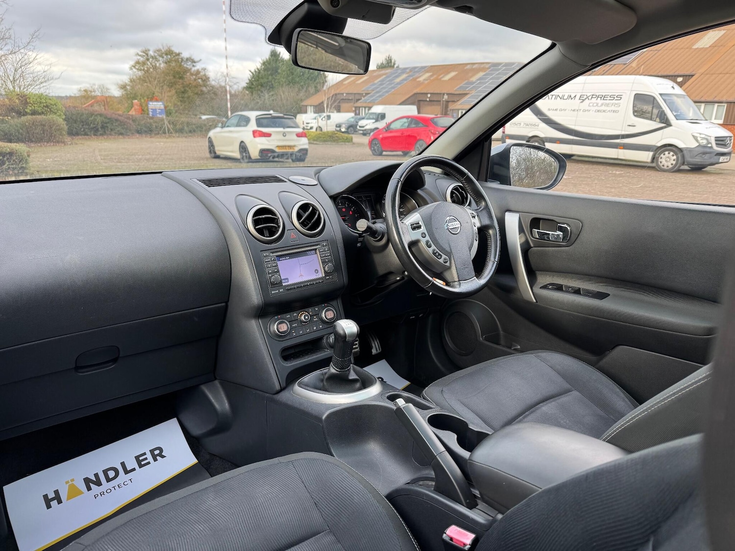 Used Nissan Qashqai+2 2010 for sale - 76657917: Photo 15