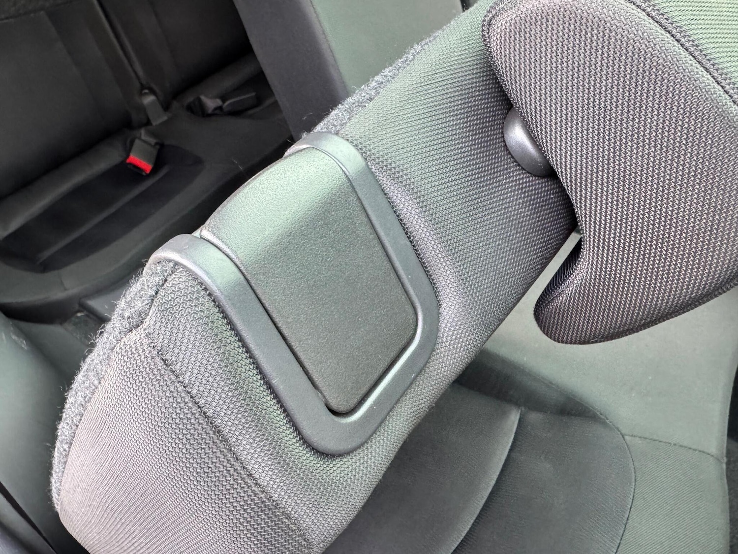 Used Nissan Qashqai+2 2010 for sale - 76657917: Photo 30