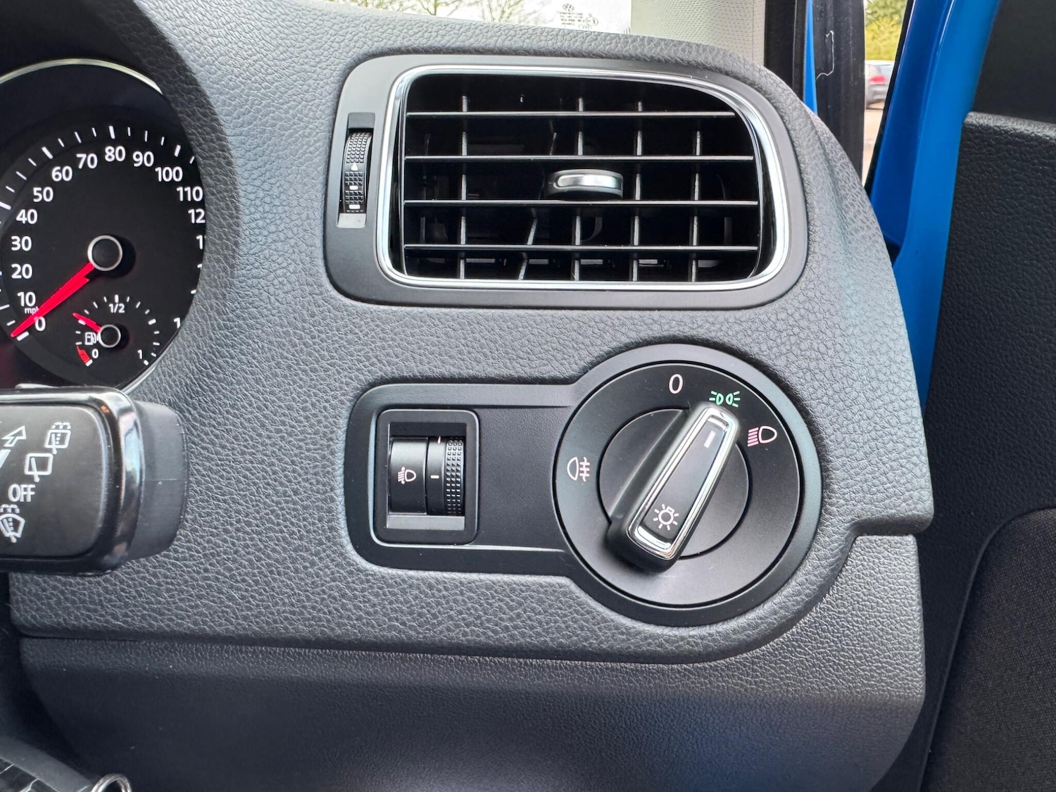 Used Volkswagen Polo 2014 for sale - 78100930: Photo 24