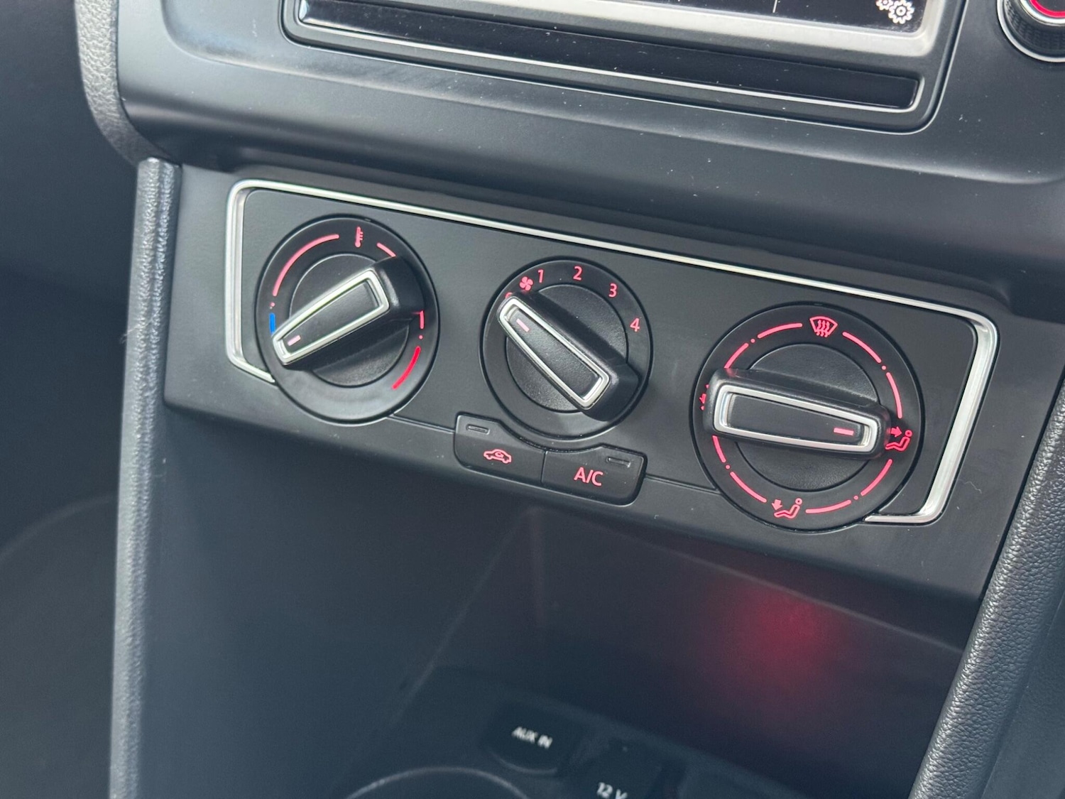 Used Volkswagen Polo 2014 for sale - 78100930: Photo 26