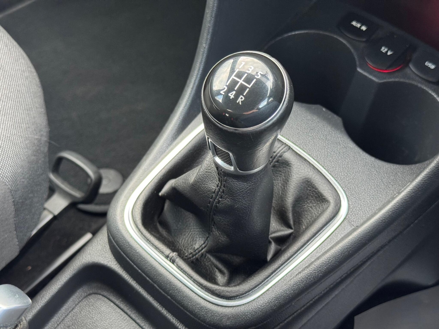 Used Volkswagen Polo 2014 for sale - 78100930: Photo 28