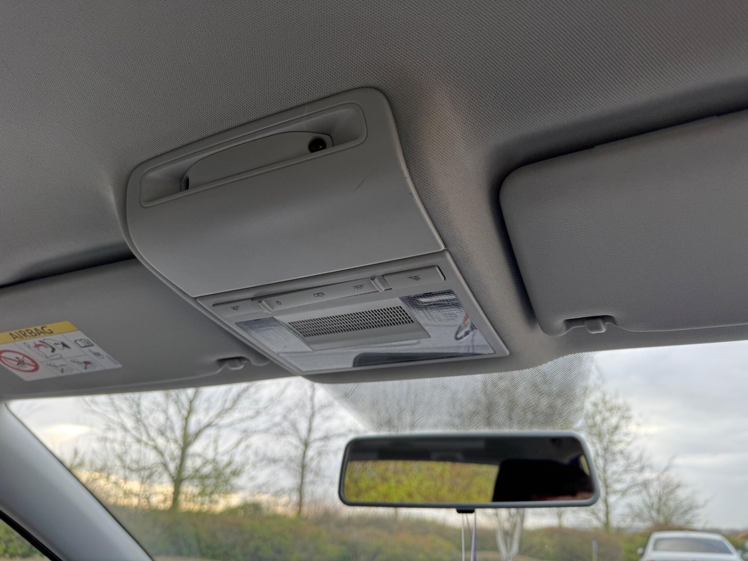 Used Volkswagen Polo 2014 for sale - 78100930: Photo 30