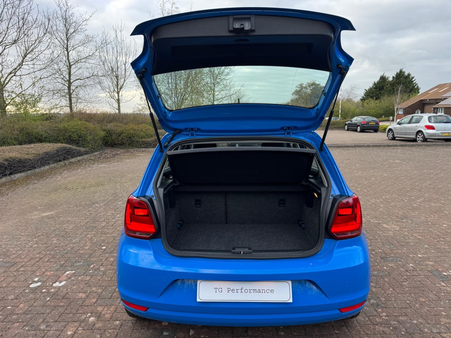 Used Volkswagen Polo 2014 for sale - 78100930: Photo 46