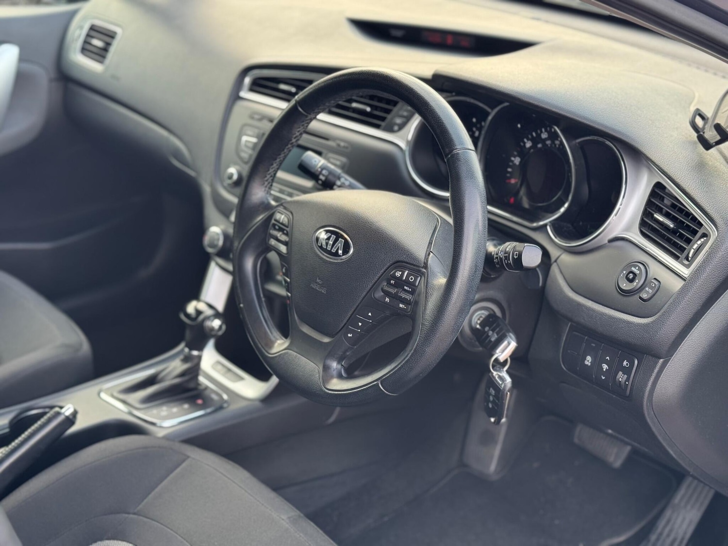 Used Kia Ceed 2016 for sale - 77753932: Photo 68