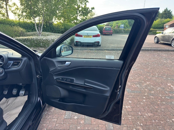 Used Alfa Romeo Giulietta 2012 for sale - 74712371: Photo 18