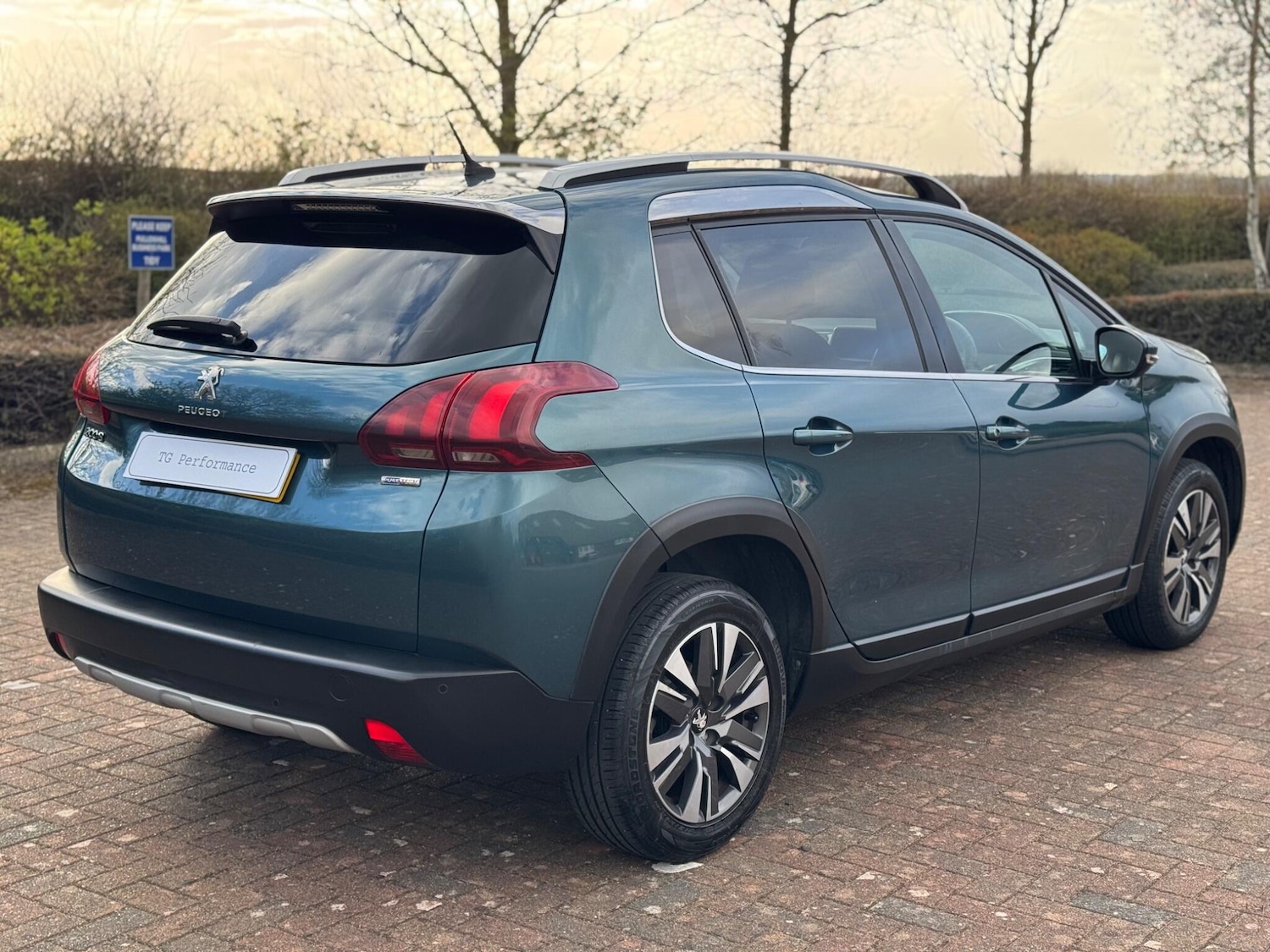 Used Peugeot 2008 2017 for sale - 78100938: Photo 17