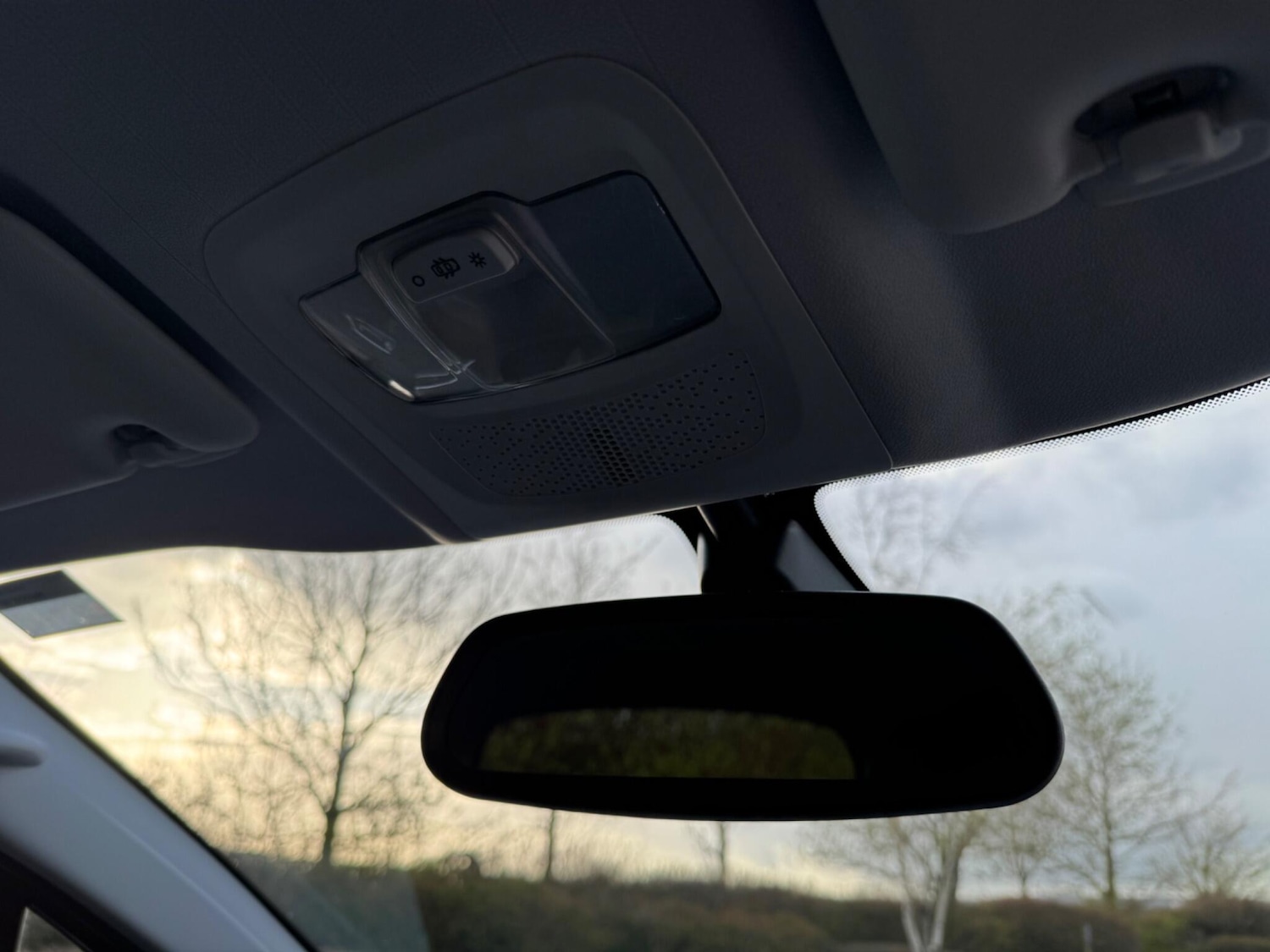 Used Peugeot 2008 2017 for sale - 78100938: Photo 31