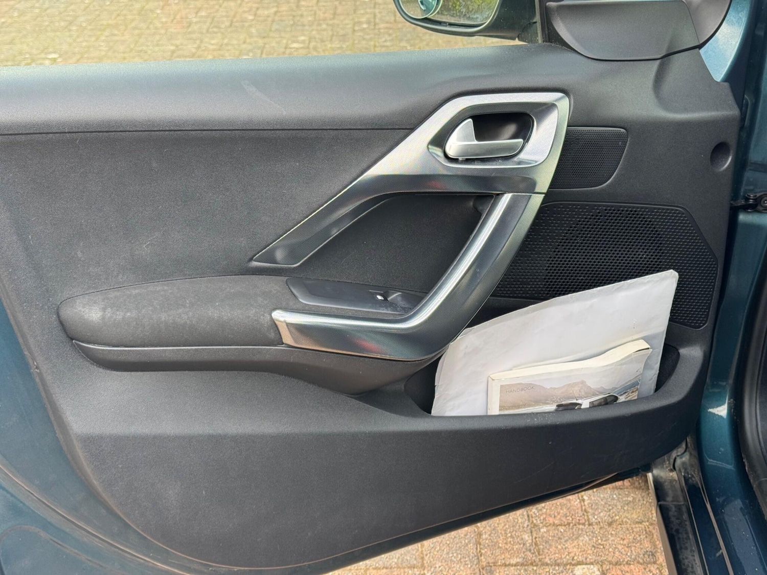 Used Peugeot 2008 2017 for sale - 78100938: Photo 48