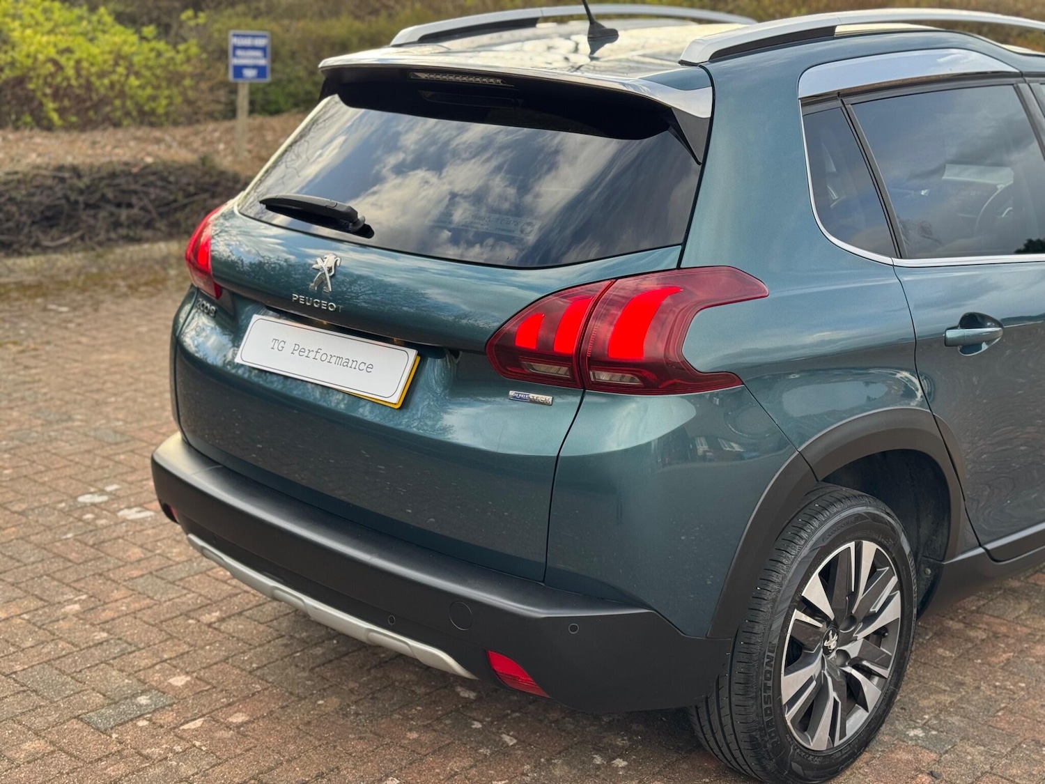 Used Peugeot 2008 2017 for sale - 78100938: Photo 56