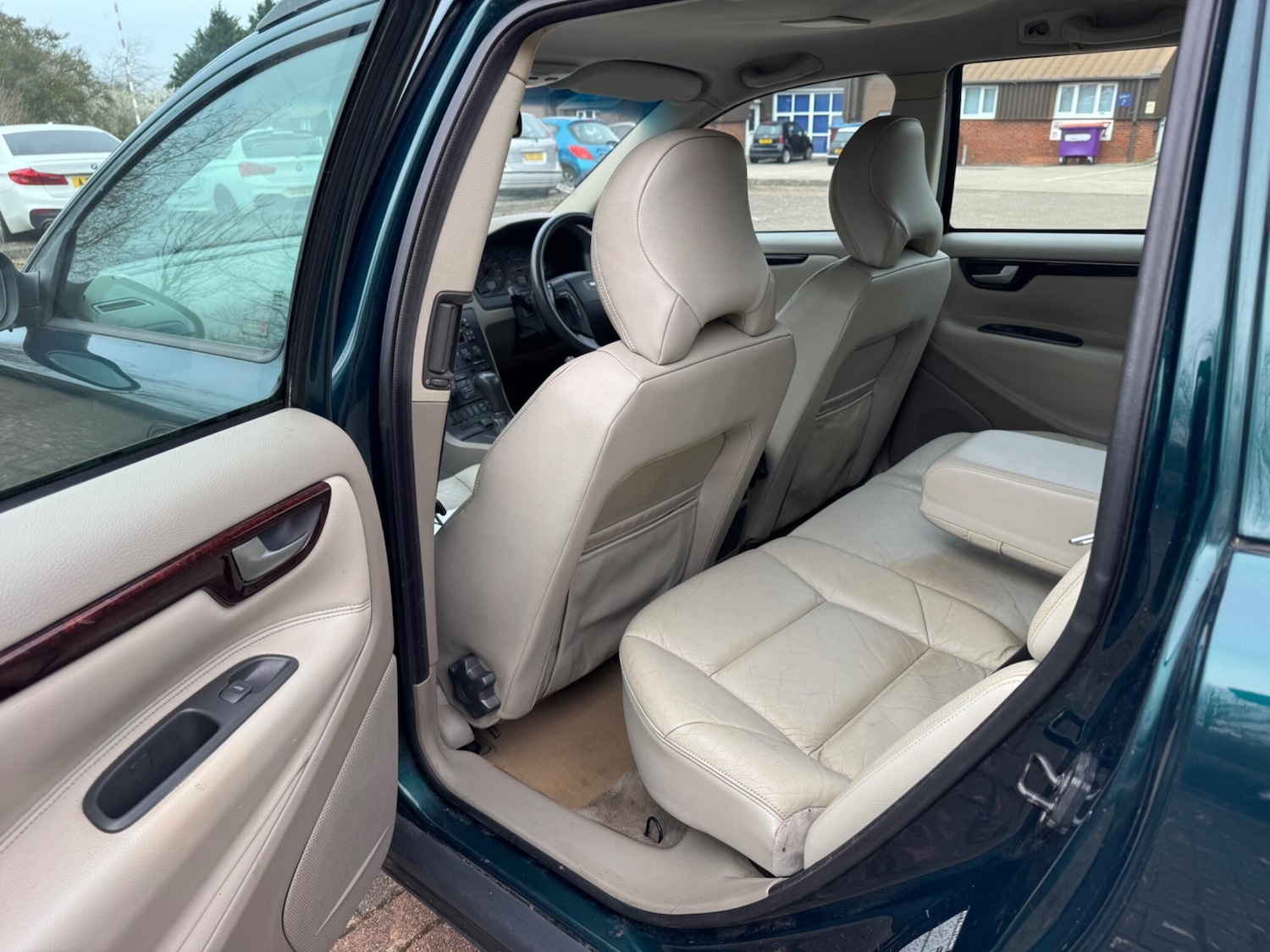 Used Volvo V70 2002 for sale - 77769082: Photo 18