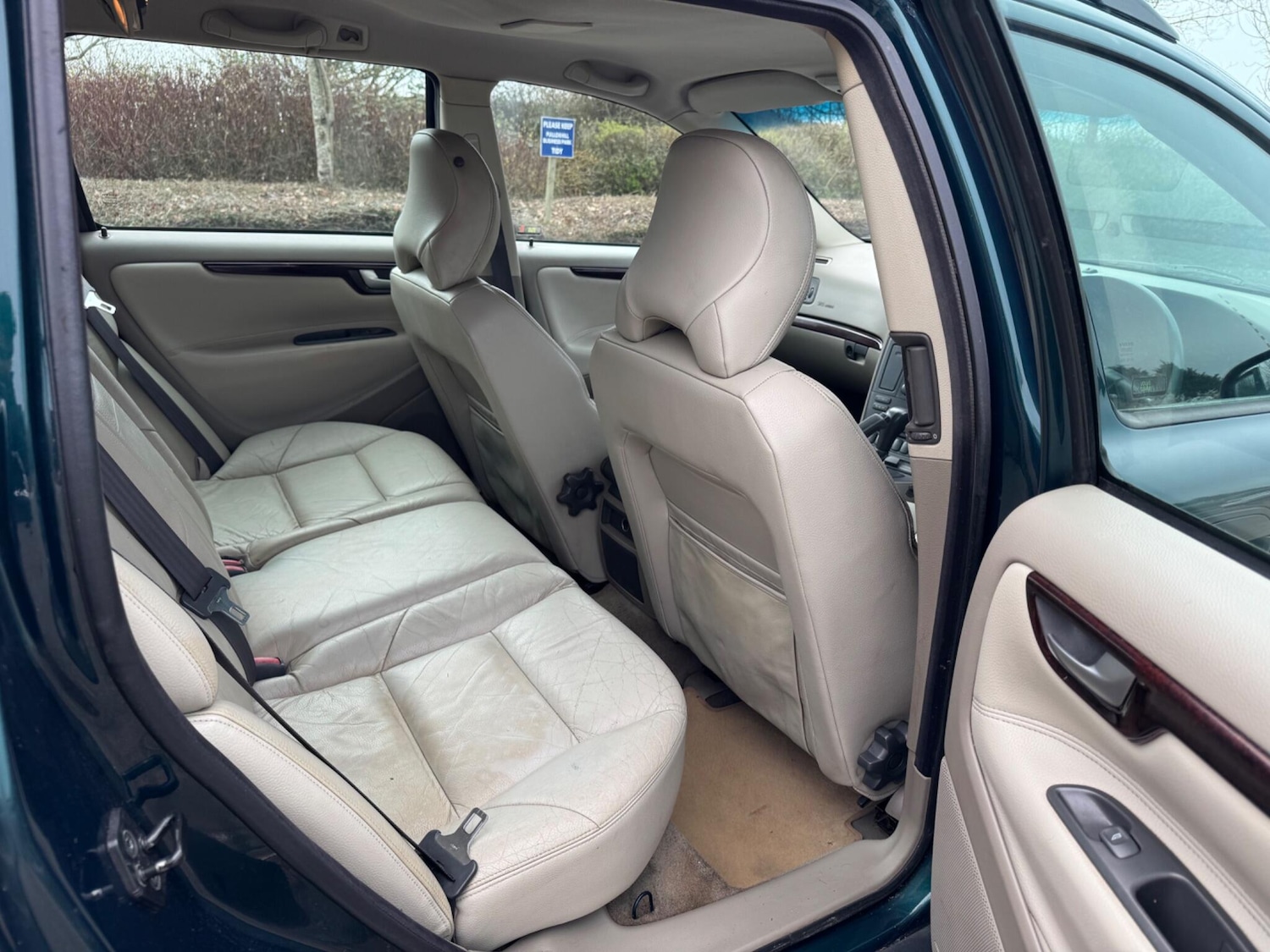 Used Volvo V70 2002 for sale - 77769082: Photo 20