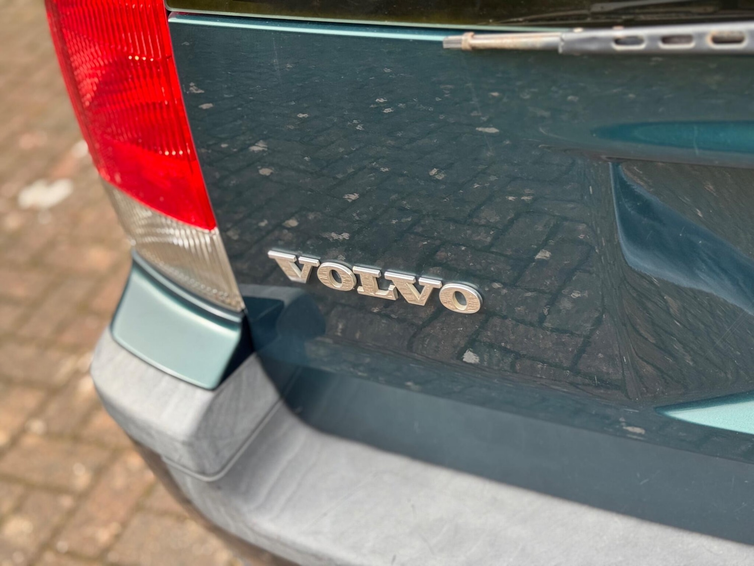 Used Volvo V70 2002 for sale - 77769082: Photo 51