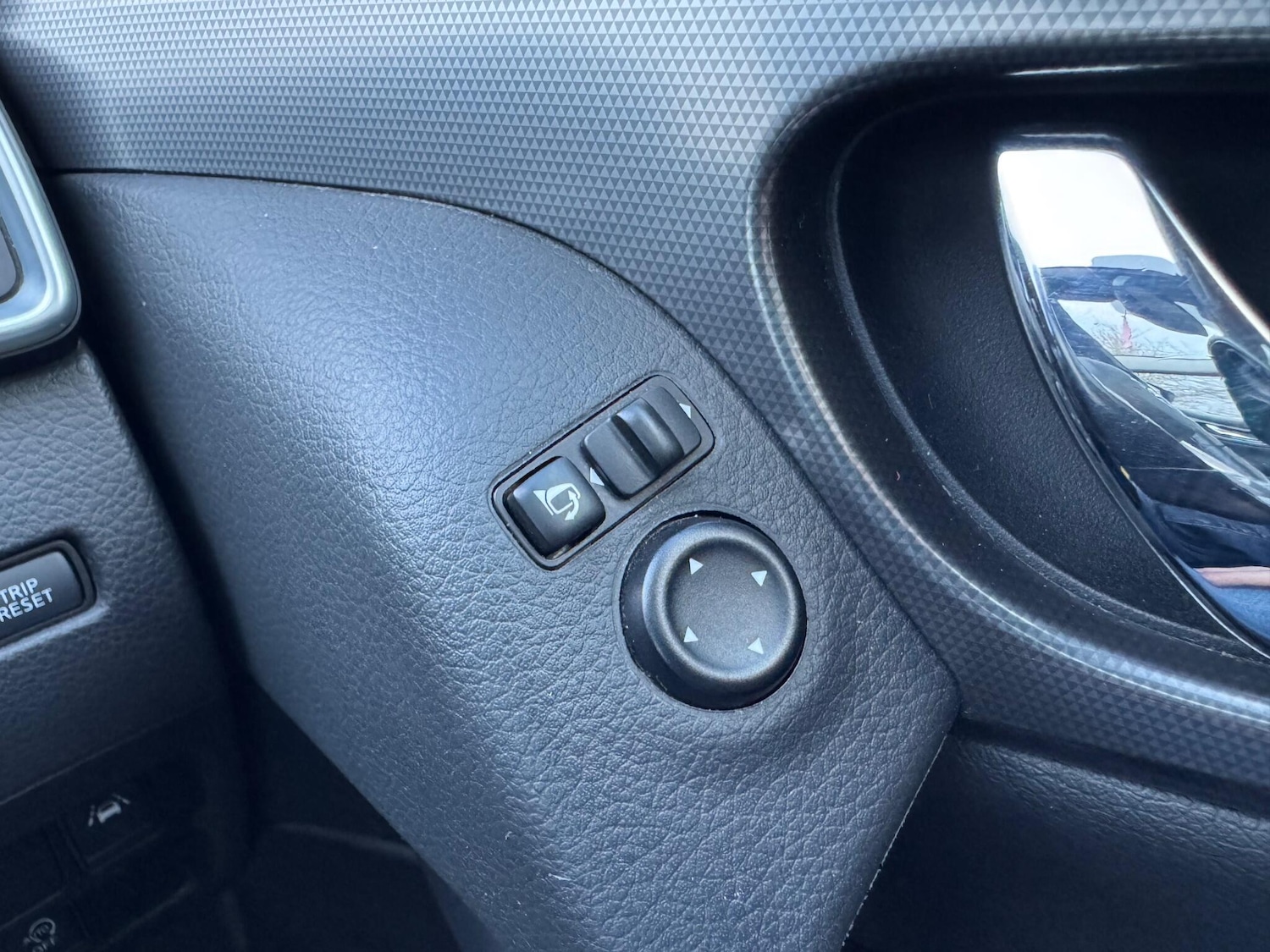 Used Nissan Qashqai 2018 for sale - 76825150: Photo 38