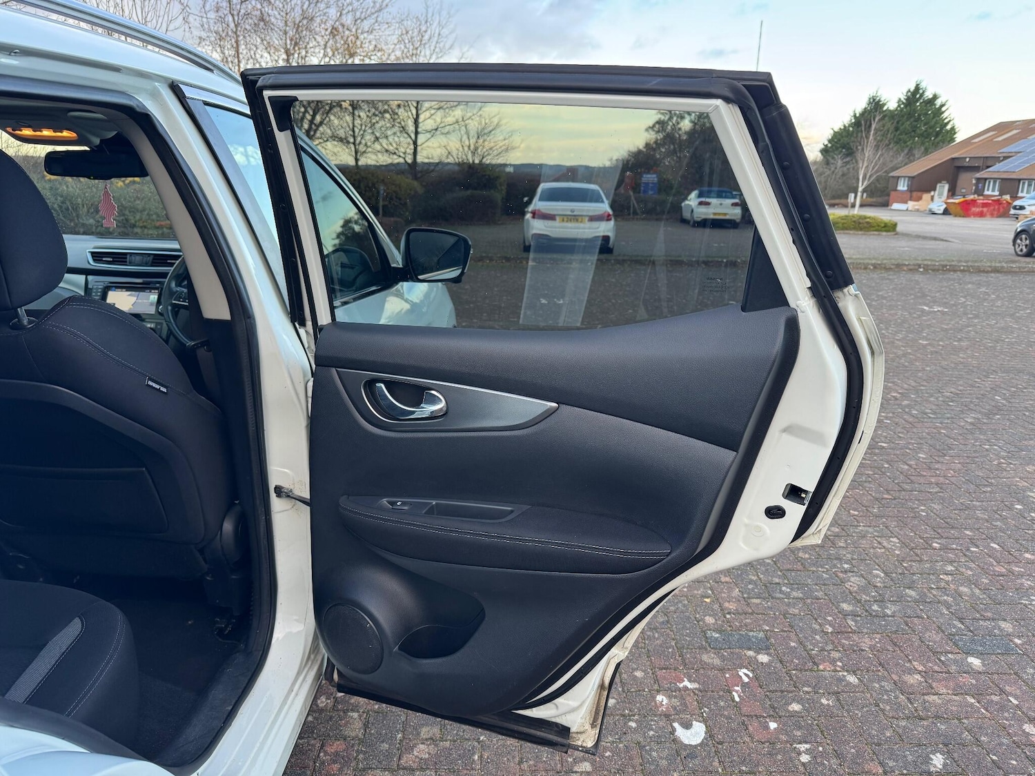 Used Nissan Qashqai 2018 for sale - 76825150: Photo 53