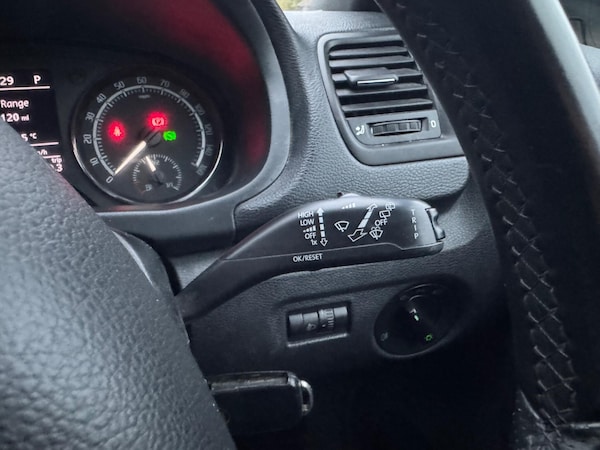 Used Skoda Fabia 2014 for sale - 76306847: Photo 26