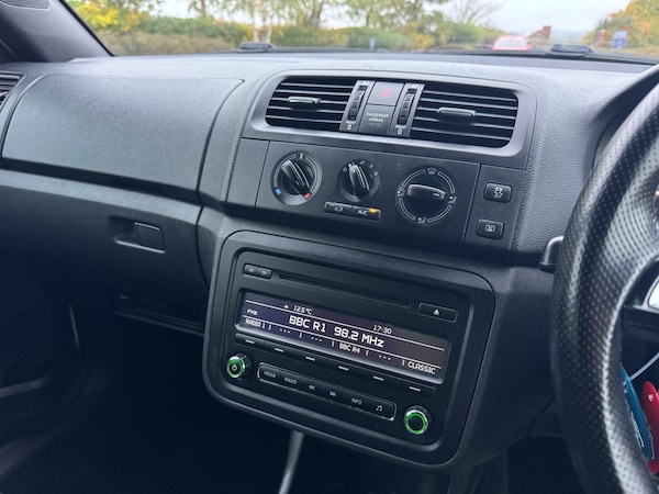 Used Skoda Fabia 2014 for sale - 76306847: Photo 27