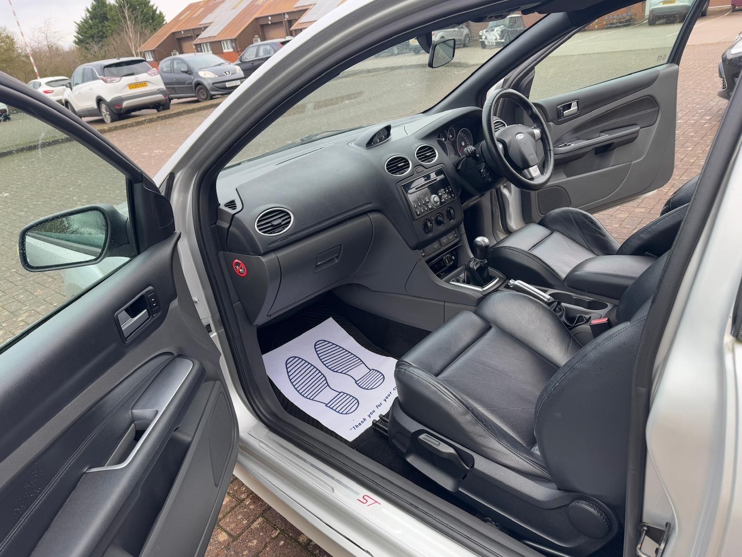 Used Ford Focus 2007 for sale - 76239496: Photo 15