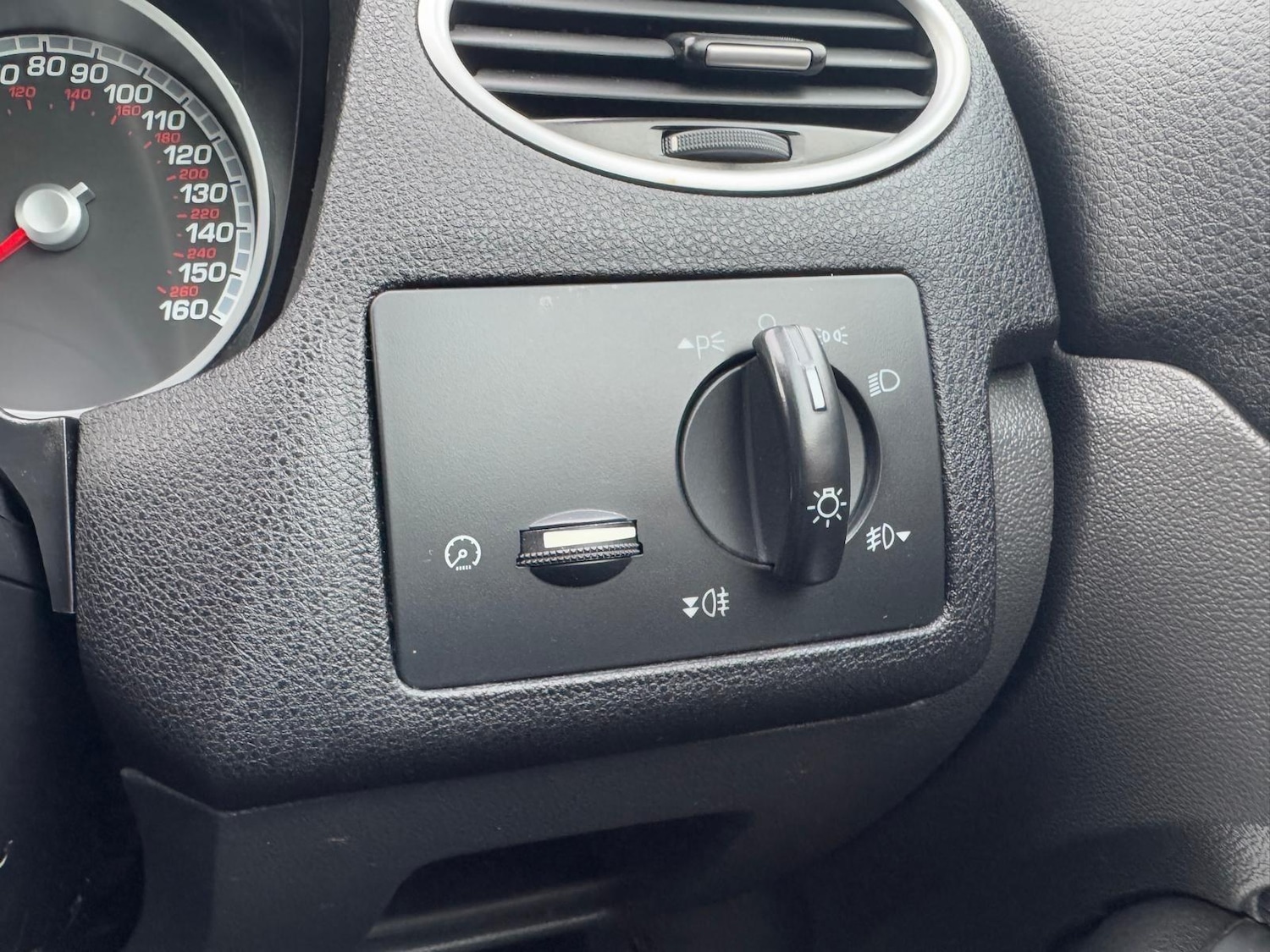 Used Ford Focus 2007 for sale - 76239496: Photo 19