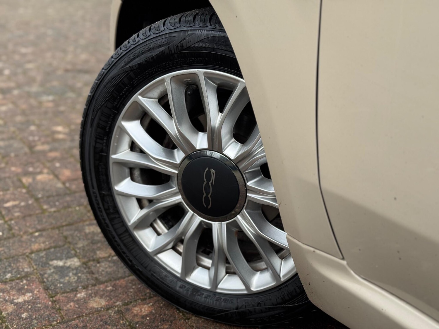 Used Fiat 500 2014 for sale - 77376738: Photo 11