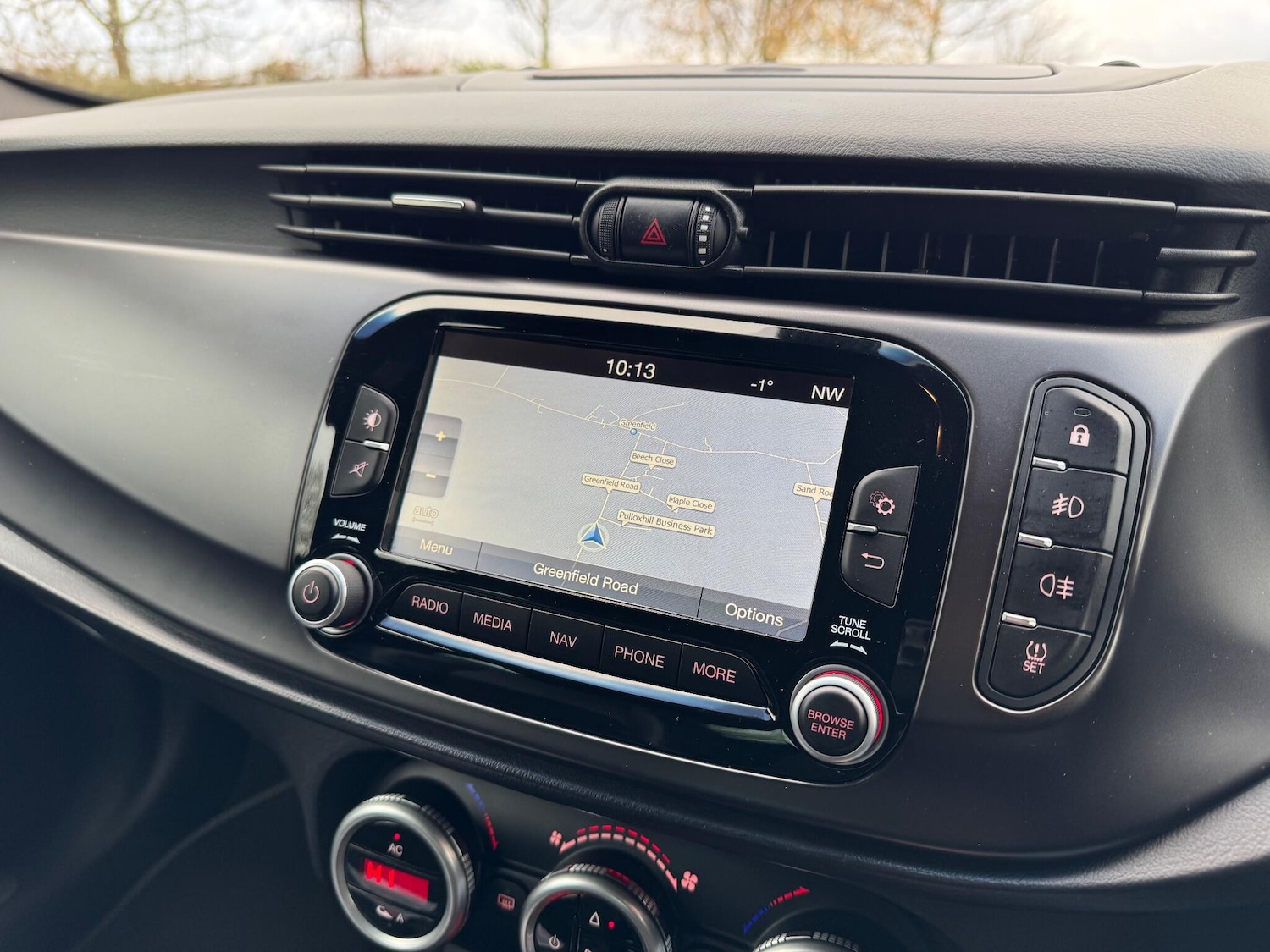 Used Alfa Romeo Giulietta 2014 for sale - 76689380: Photo 30