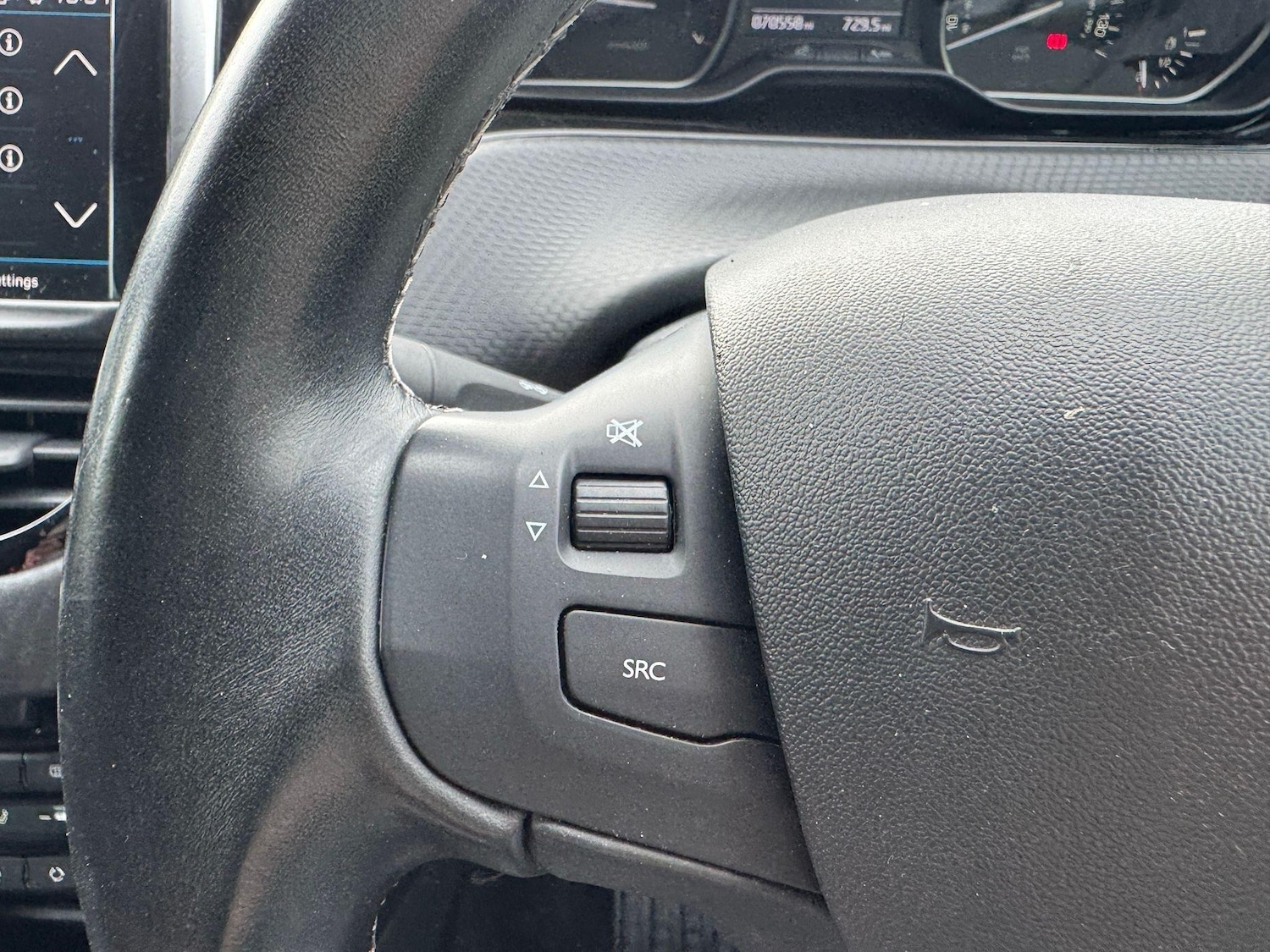 Used Peugeot 208 for sale - 76994979: Photo 19