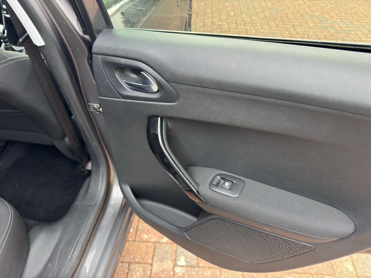 Used Peugeot 208 for sale - 76994979: Photo 46