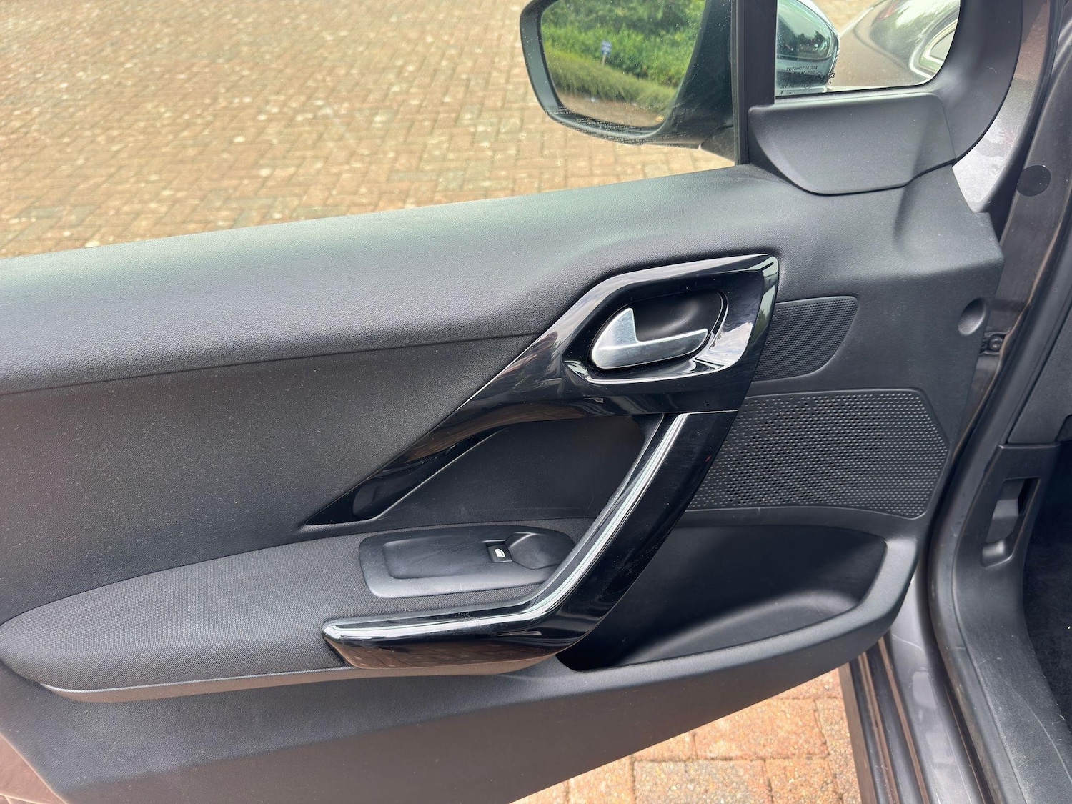 Used Peugeot 208 for sale - 76994979: Photo 48