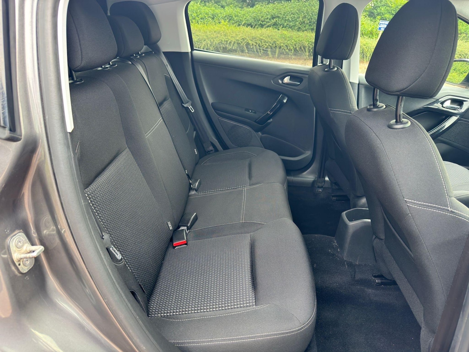 Used Peugeot 208 for sale - 76994979: Photo 53