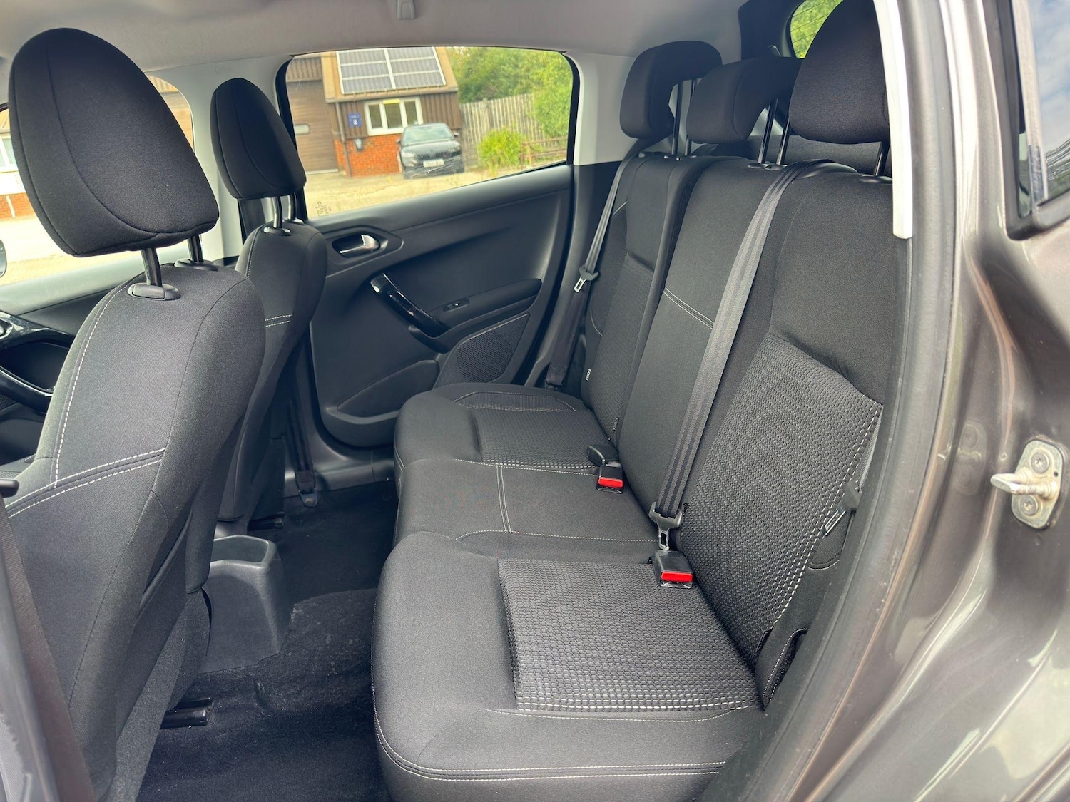 Used Peugeot 208 for sale - 76994979: Photo 57