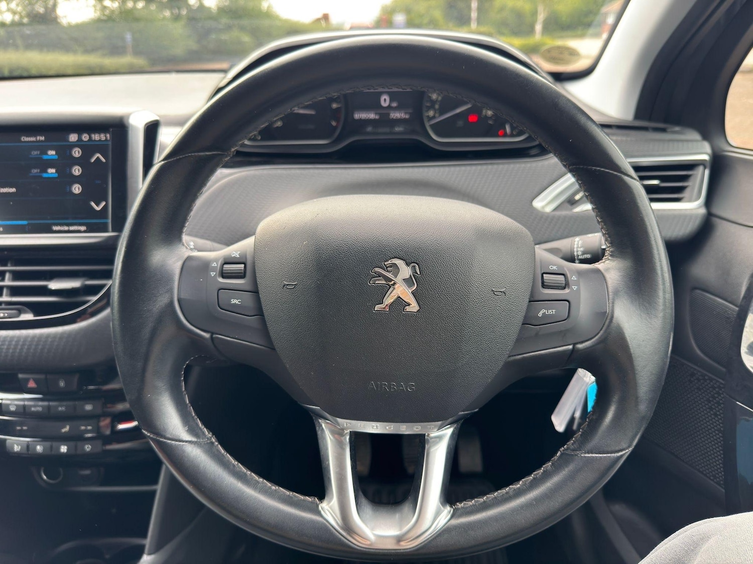 Used Peugeot 208 for sale - 76994979: Photo 6