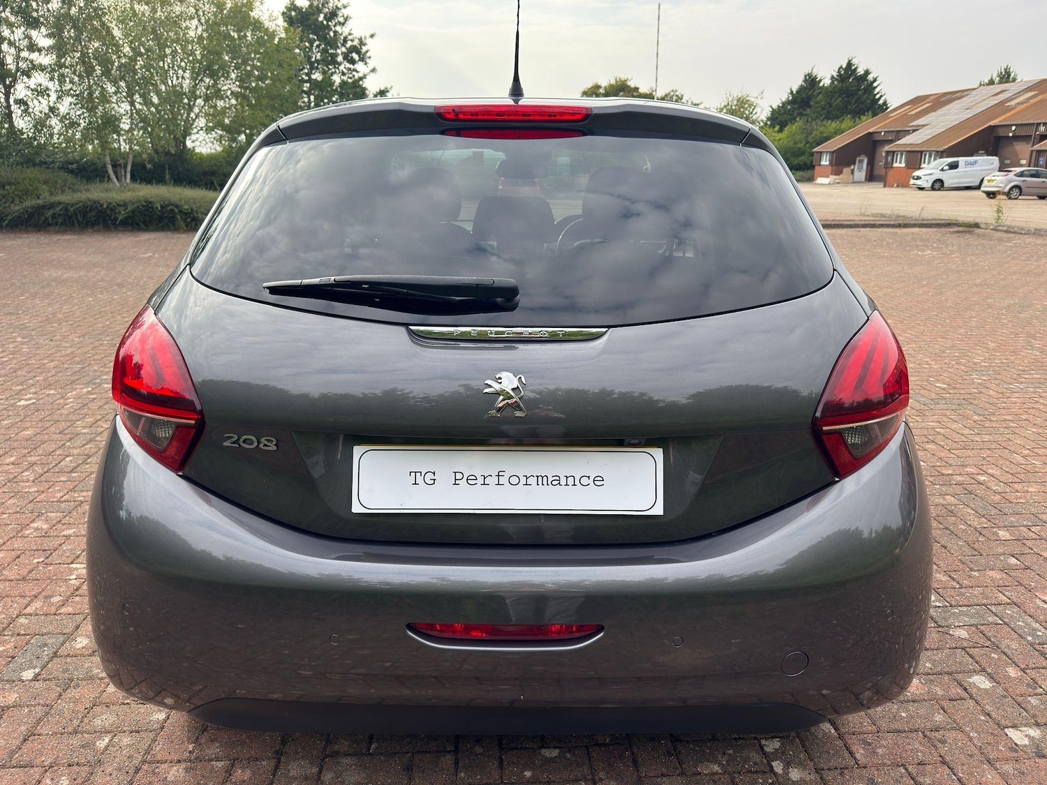 Used Peugeot 208 for sale - 76994979: Photo 9