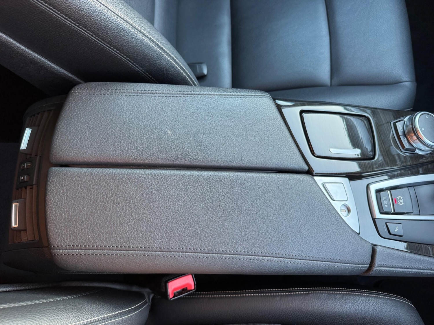 Used BMW 5 Series 2015 for sale - 78171491: Photo 37