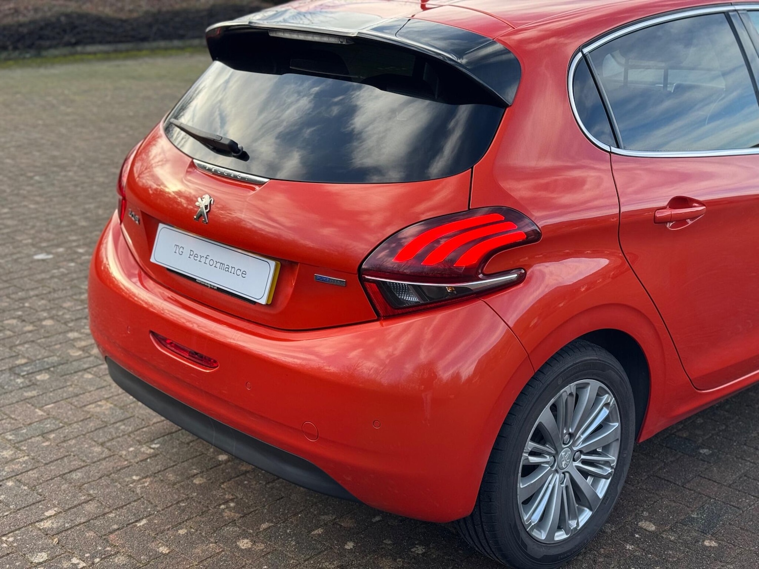 Used Peugeot 208 for sale - 77598635: Photo 57
