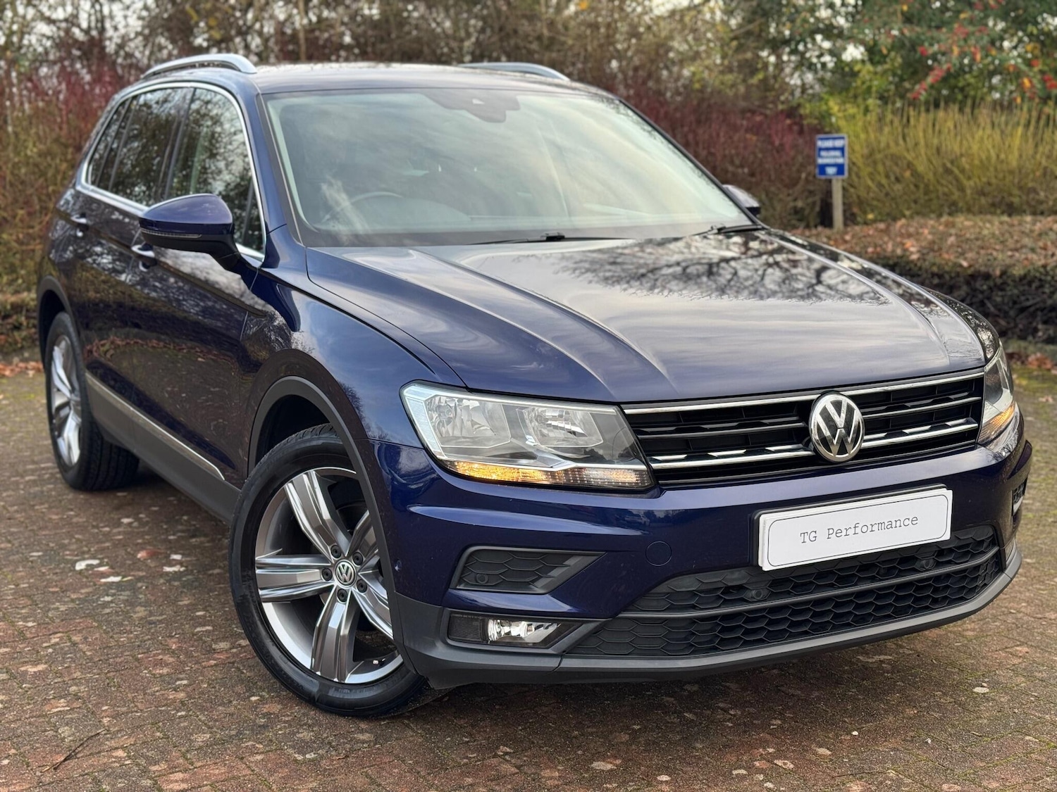 Used Volkswagen Tiguan 2019 for sale - 76573791: Photo 1