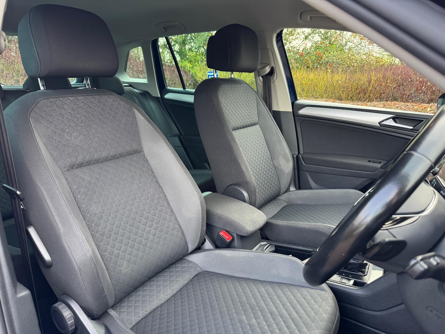 Used Volkswagen Tiguan 2019 for sale - 76573791: Photo 47