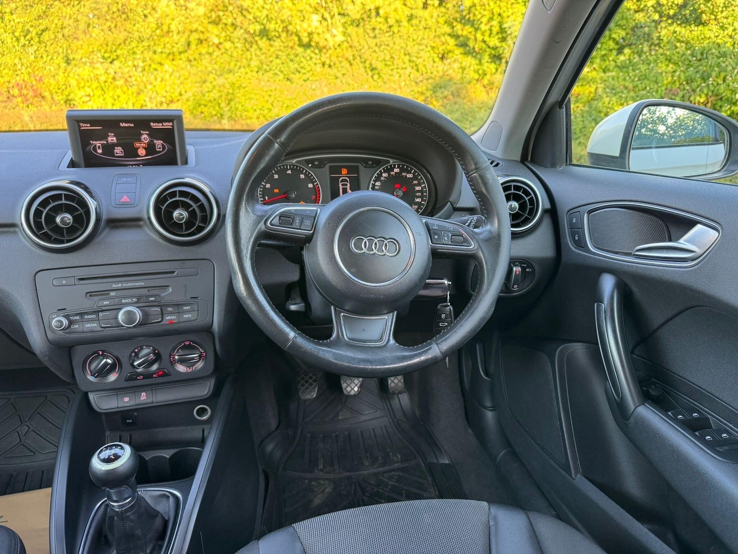 Used Audi A1 2012 for sale - 76409501: Photo 6