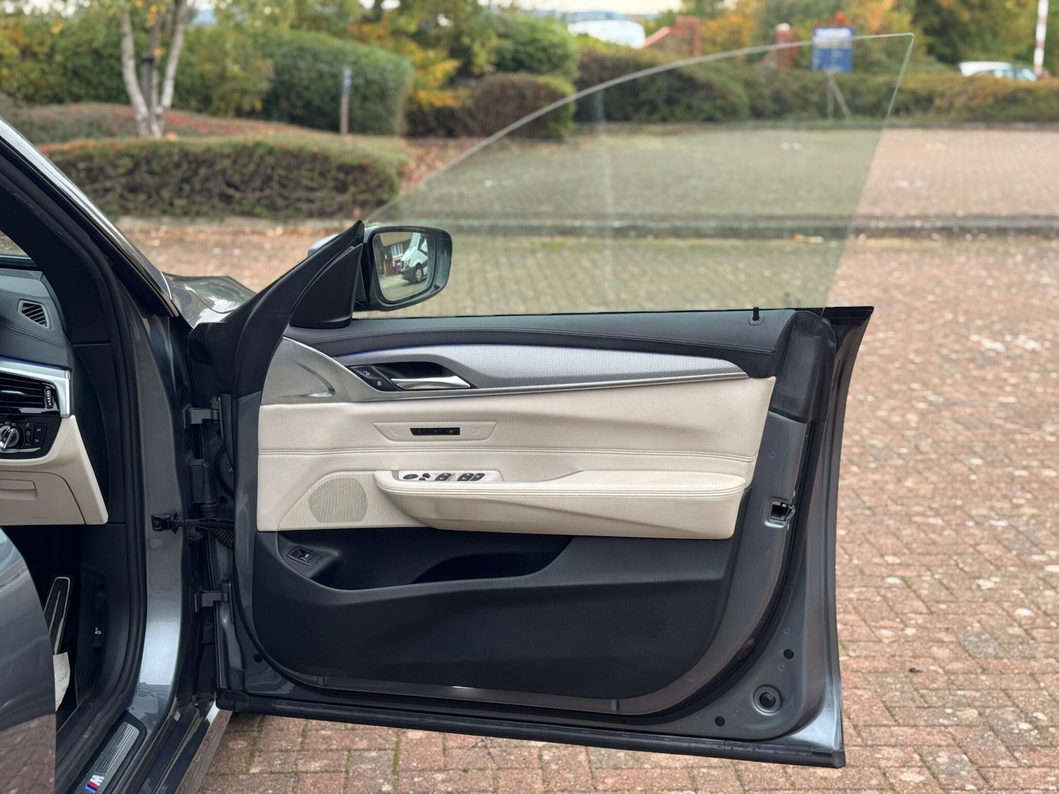 Used BMW 6 Series 2019 for sale - 76993051: Photo 44