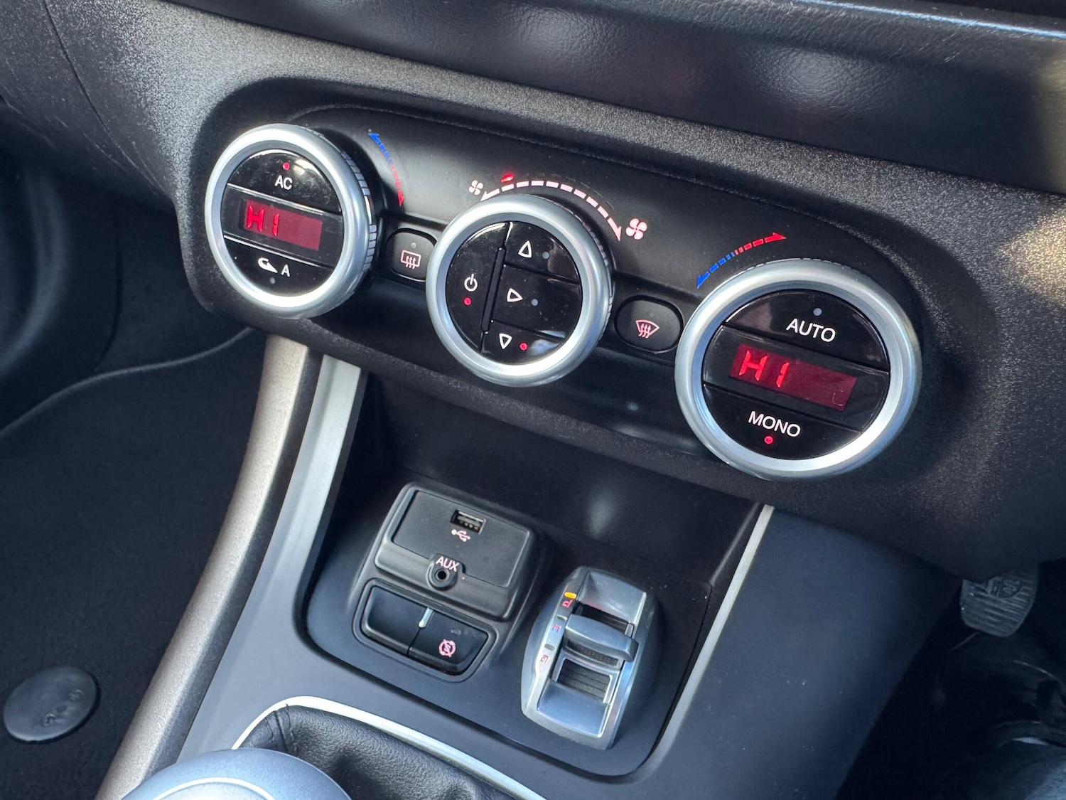 Used Alfa Romeo Giulietta 2014 for sale - 76856030: Photo 29