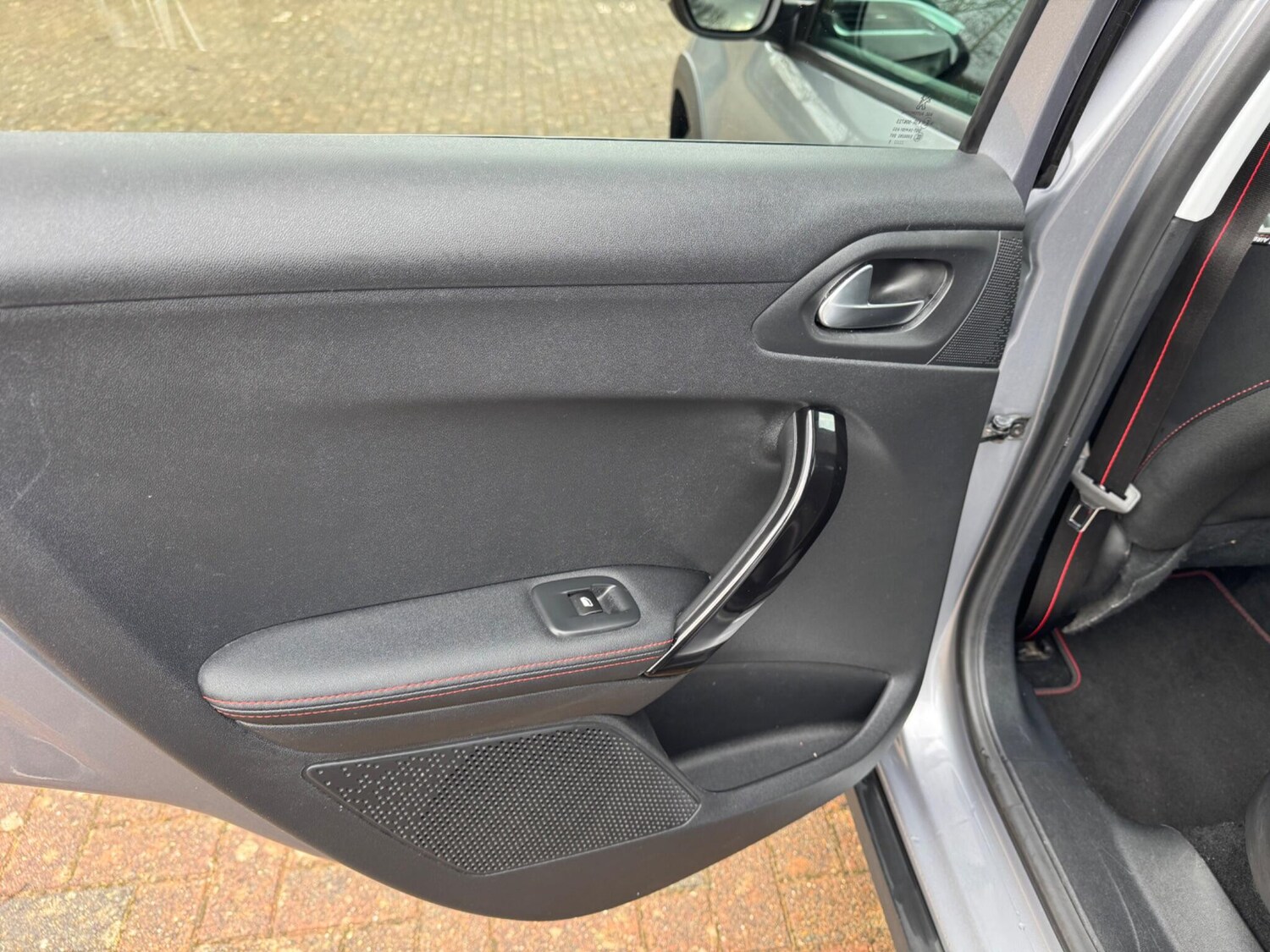 Used Peugeot 2008 2017 for sale - 77524235: Photo 26