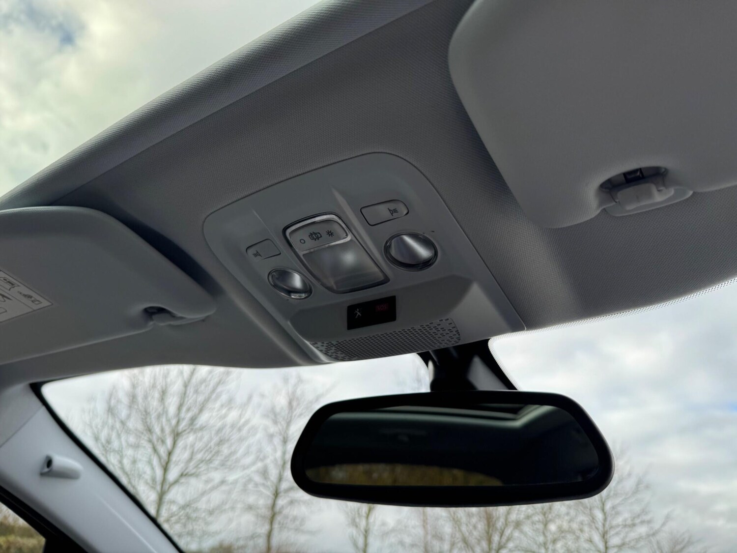 Used Peugeot 2008 2017 for sale - 77524235: Photo 56