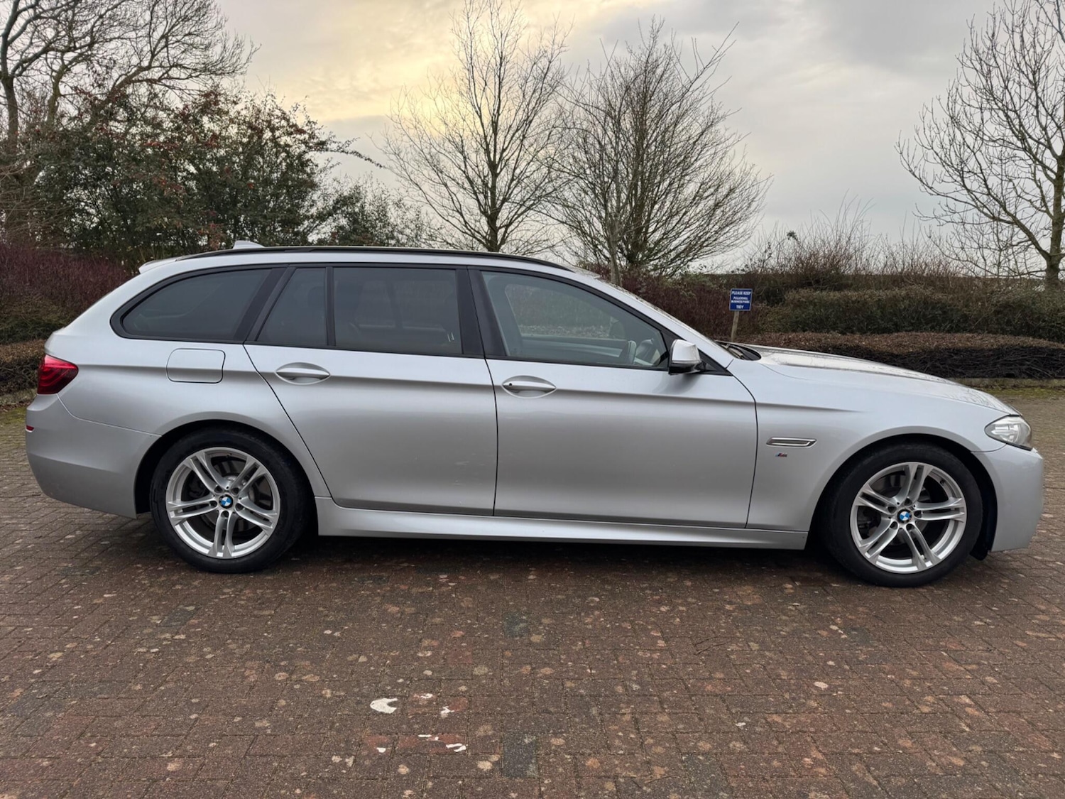 Used BMW 5 Series 2015 for sale - 77029176: Photo 16