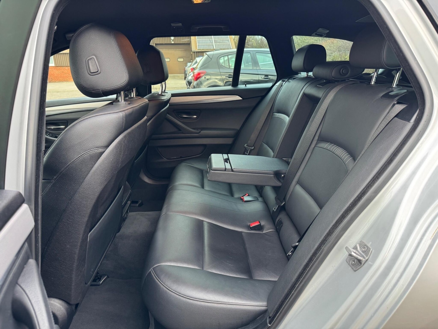 Used BMW 5 Series 2015 for sale - 77029176: Photo 47