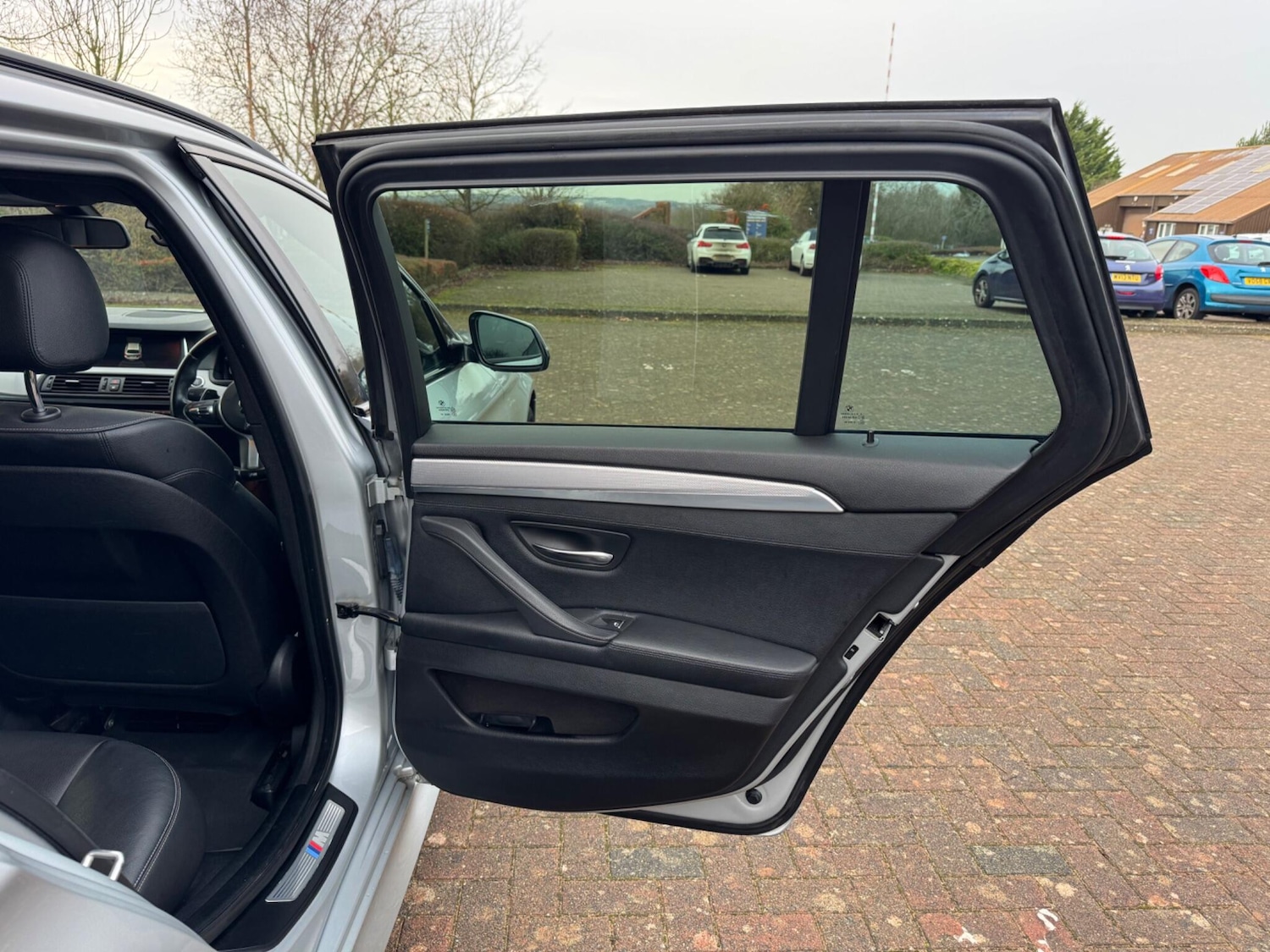 Used BMW 5 Series 2015 for sale - 77029176: Photo 52