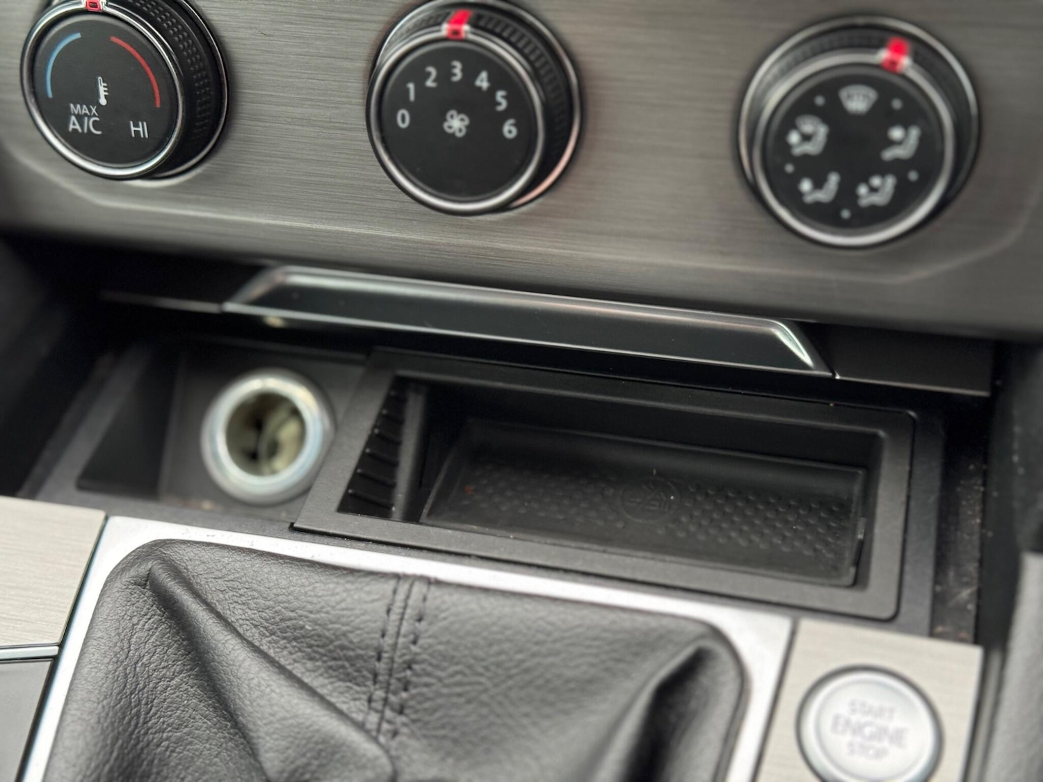 Used Volkswagen Passat 2016 for sale - 77268159: Photo 30