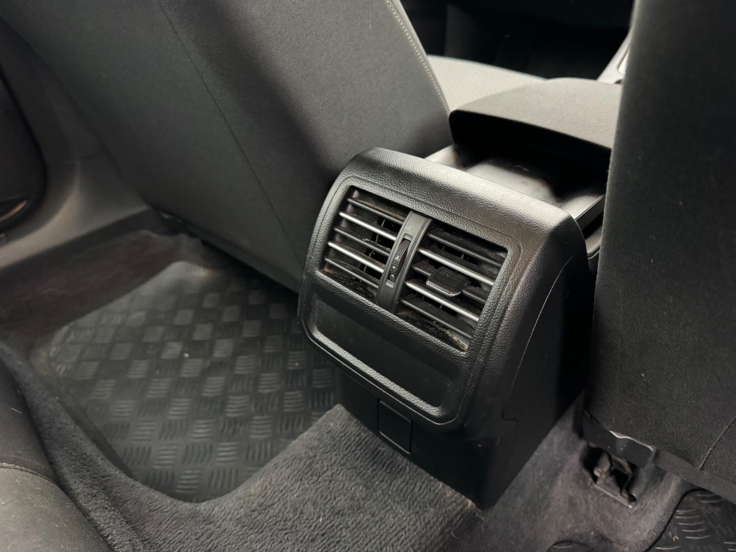 Used Volkswagen Passat 2016 for sale - 77268159: Photo 45